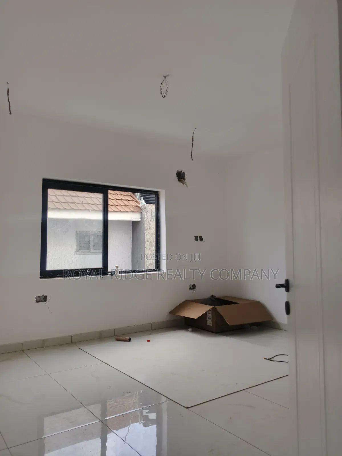 4bdrm House in Burma Hills Close To, Accra Metropolitan for sale
