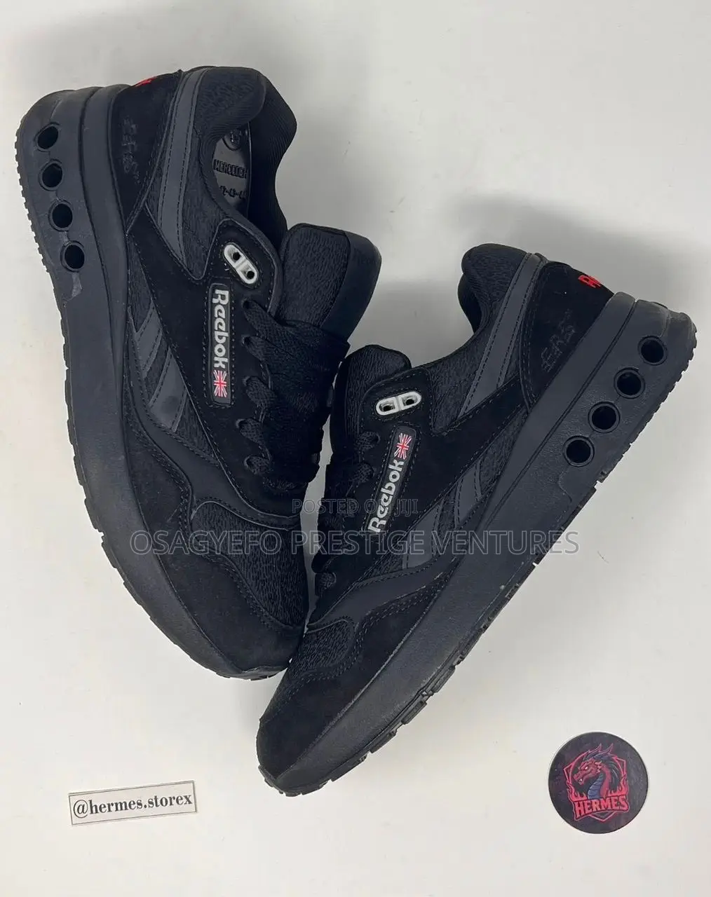 Reebok Elite Motion – Triple Black