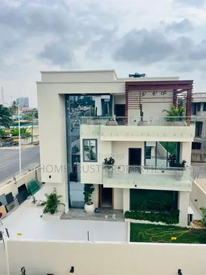 5bdrm Duplex in Roman Ridge, Police Station for sale