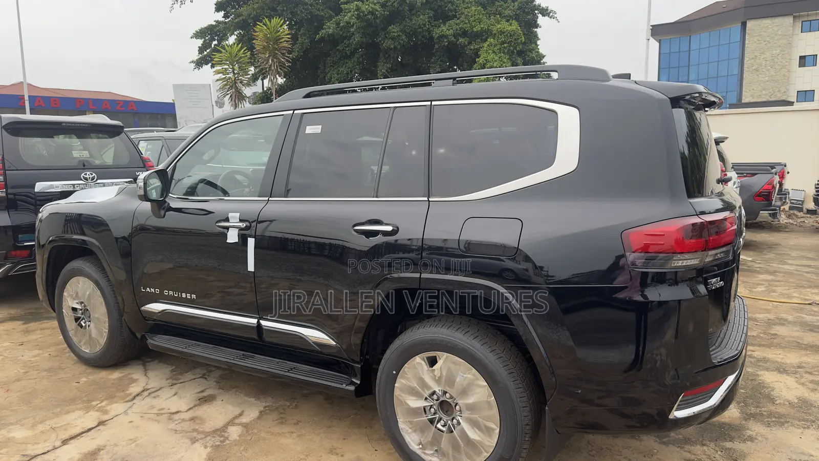 New Toyota Land Cruiser 2025 Black