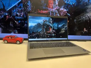 Laptop Dell Latitude 5540 16GB Intel Core i7 SSD 512GB