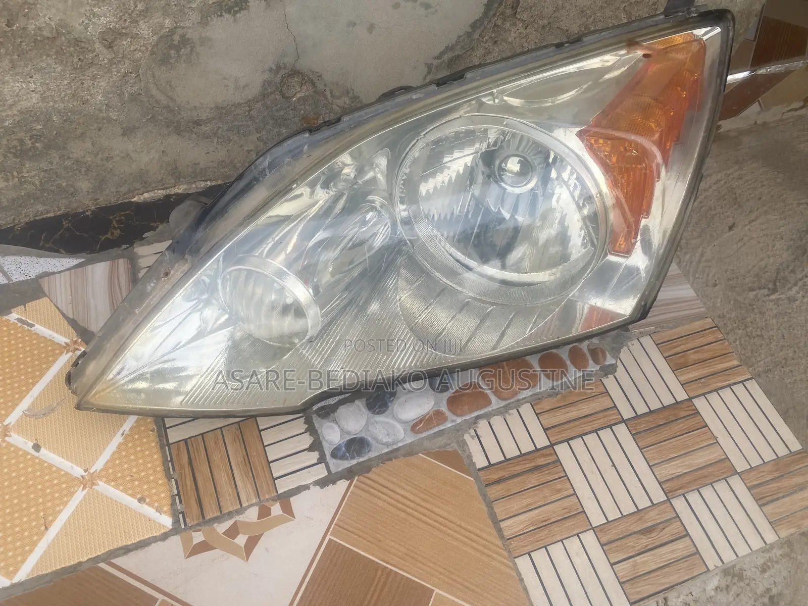 2007-2011 Honda Cr-v Headlight (Right)