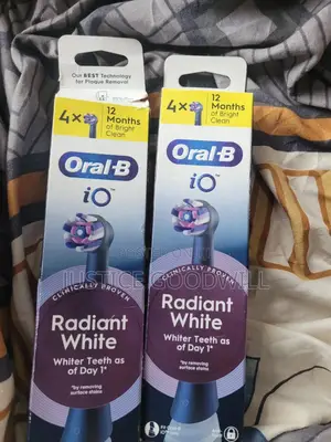 Oral B Io Series Brush Heady