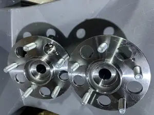 Honda Cr-v 2017-2022 Back Hub. 4x4