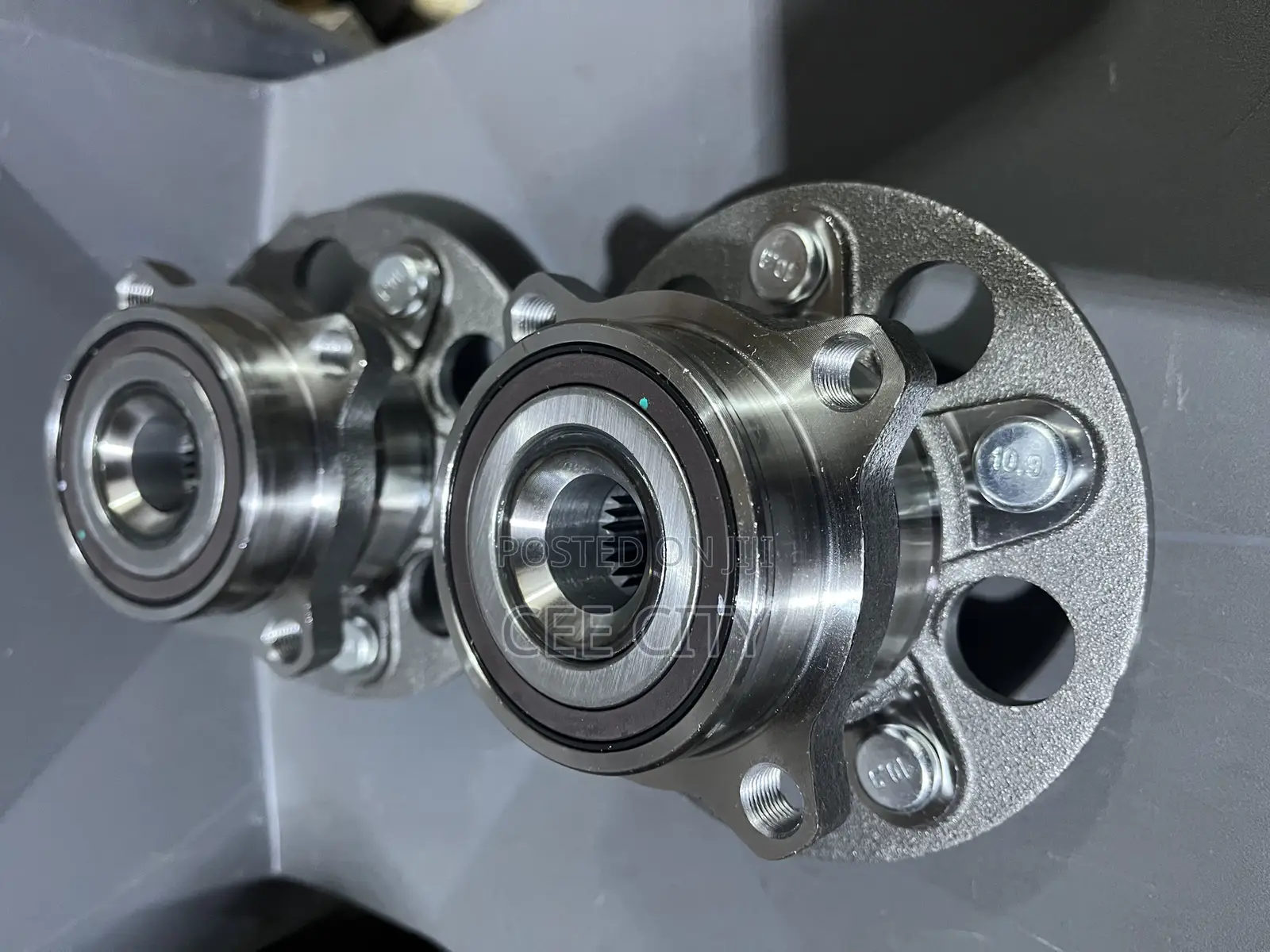 Honda Cr-v 2017-2022 Back Hub. 4x4