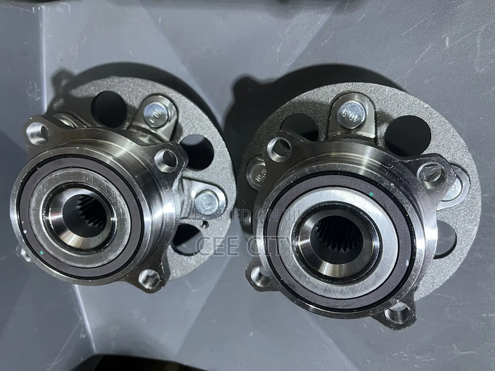Honda Cr-v 2017-2022 Back Hub. 4x4