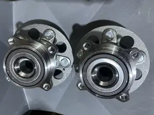 Honda Cr-v 2017-2022 Back Hub. 4x4