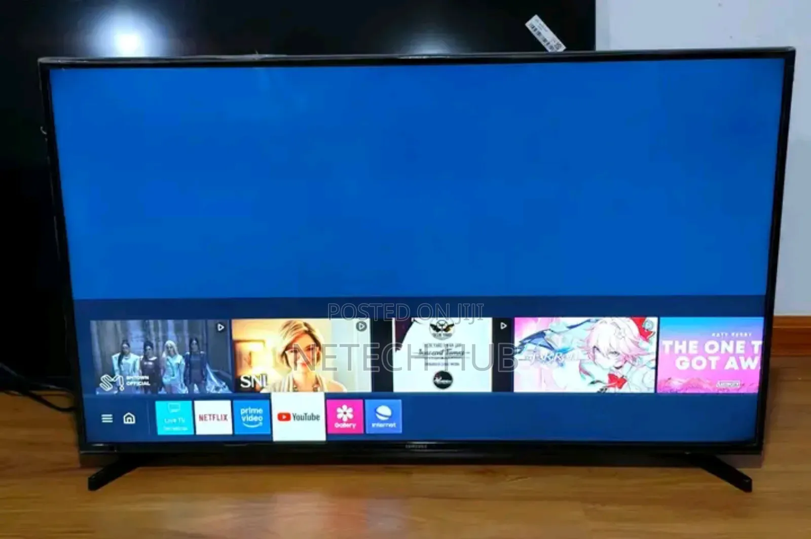55inches Samsung Smart Tv