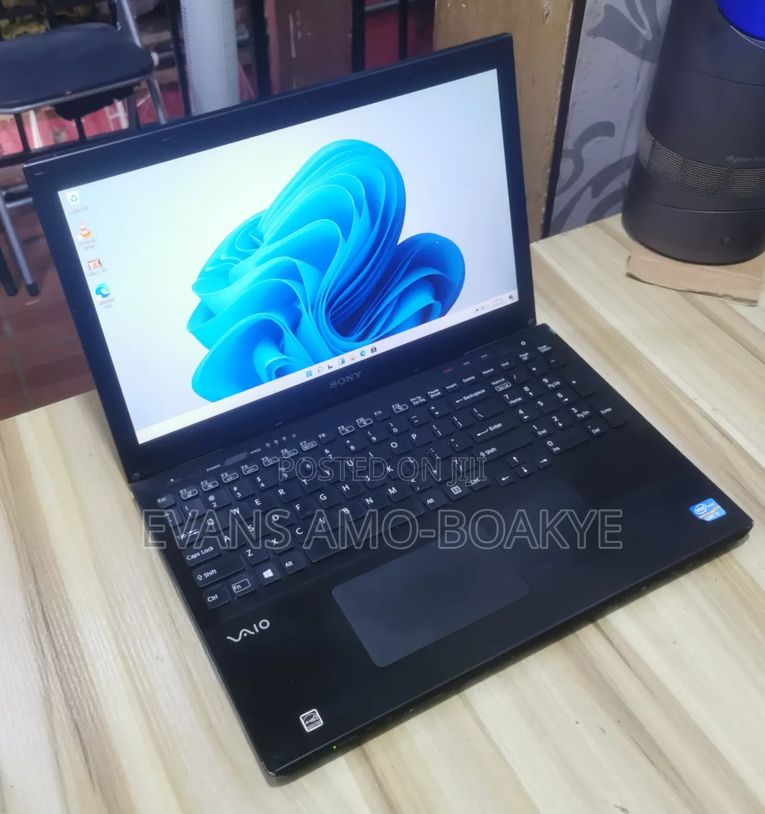 Laptop Sony VAIO SVS15115FN 8GB Intel Core i7 HDD 700GB