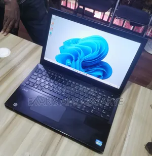 Laptop Sony VAIO SVS15115FN 8GB Intel Core i7 HDD 700GB