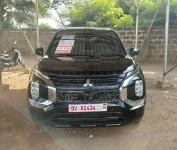 Mitsubishi Outlander SEL Black Edition 2023 Black