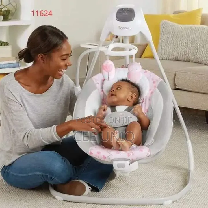 Ingenuity Simple Comfort Crading Swing