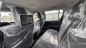 New Toyota Hilux 2025 Gray
