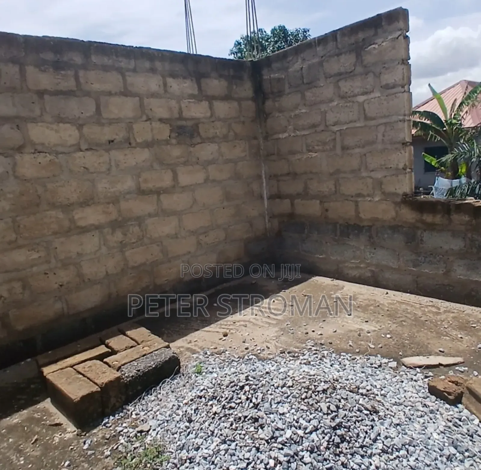 4bdrm Mansion in Kass Estate, Amasaman for sale