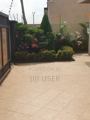 4bdrm House in Berry Homes, Amrahia for sale