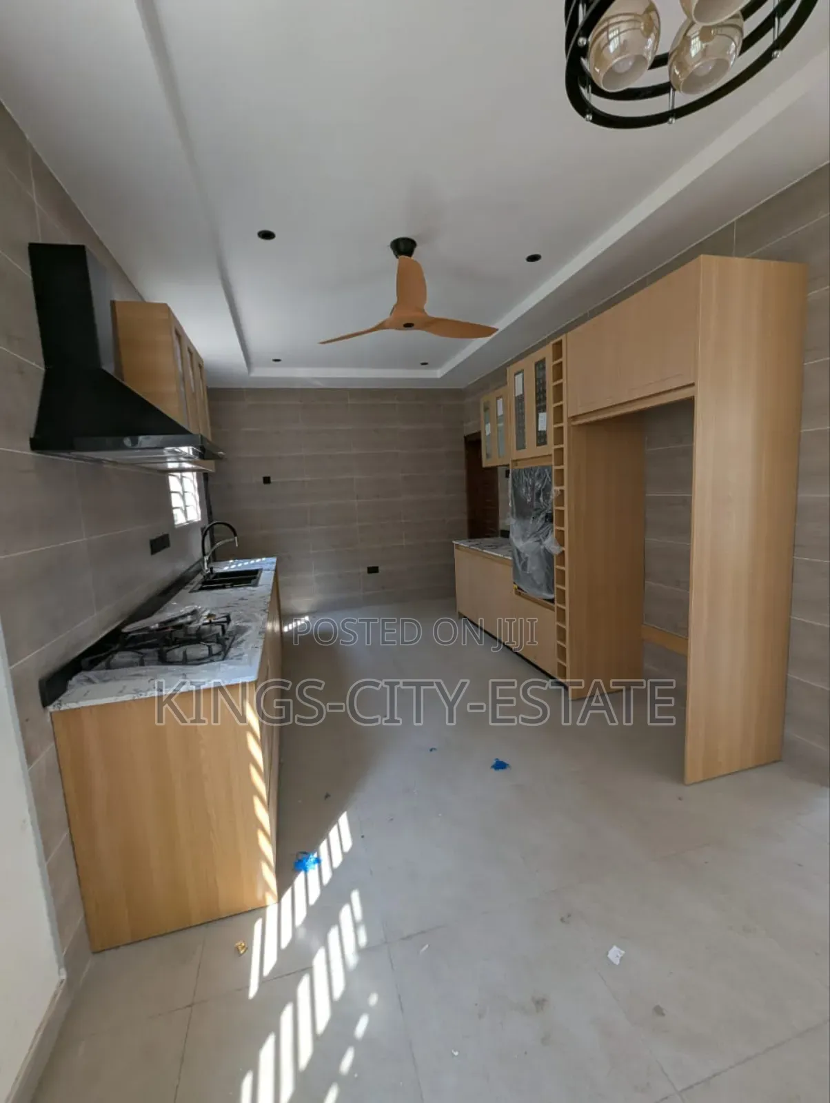 3bdrm House in Achimota Near The for rent