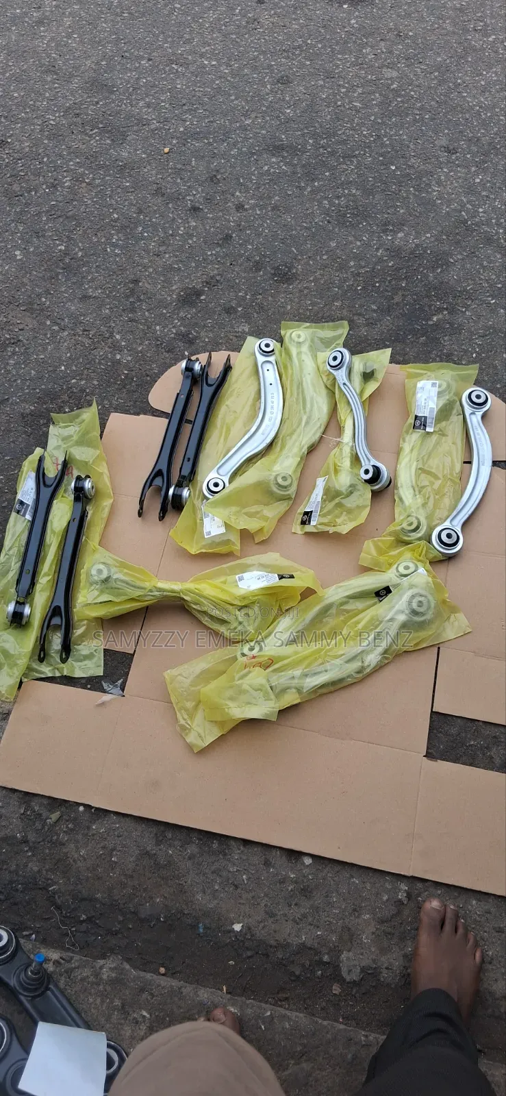 Complete Set of Lower Control Arm for Mercedes-Benz C250