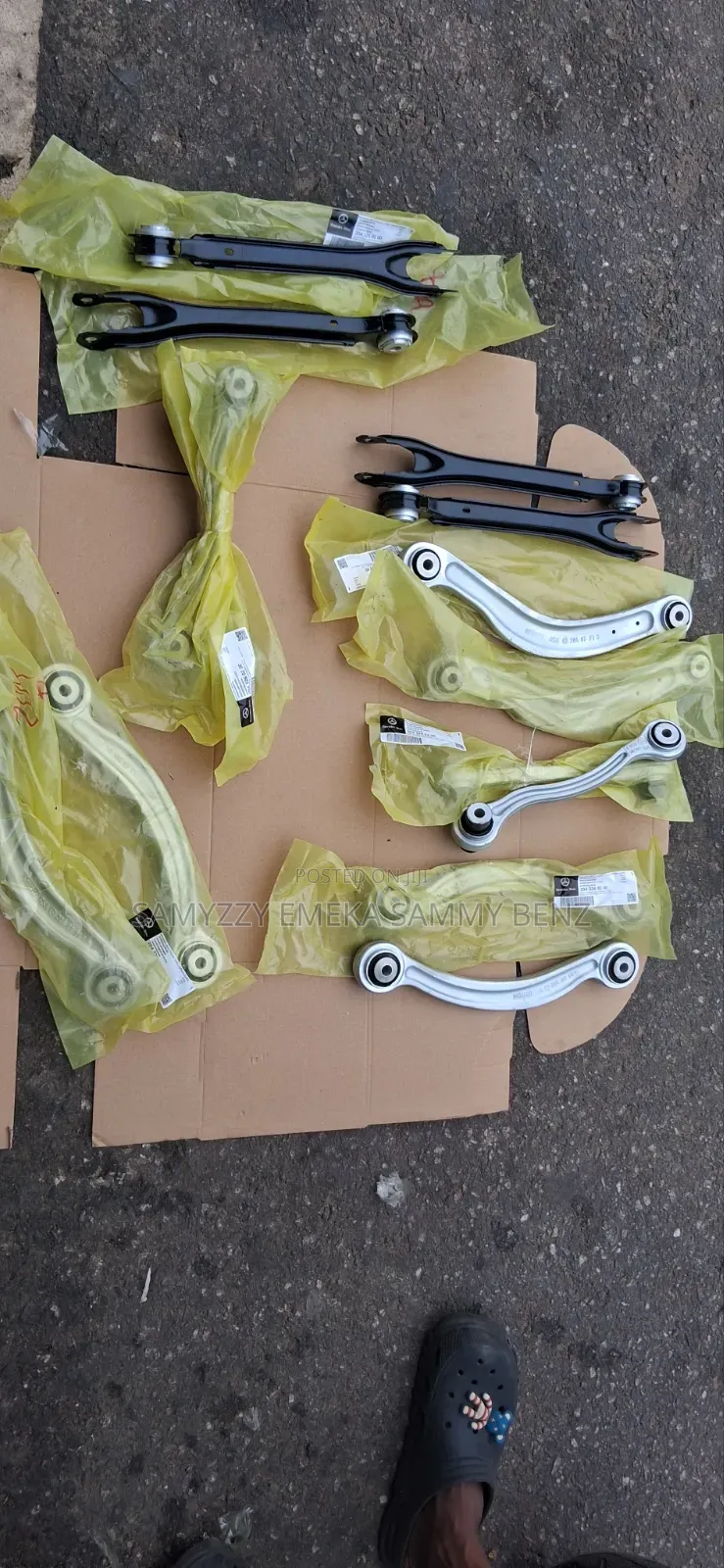 Complete Set of Lower Control Arm for Mercedes-Benz C250