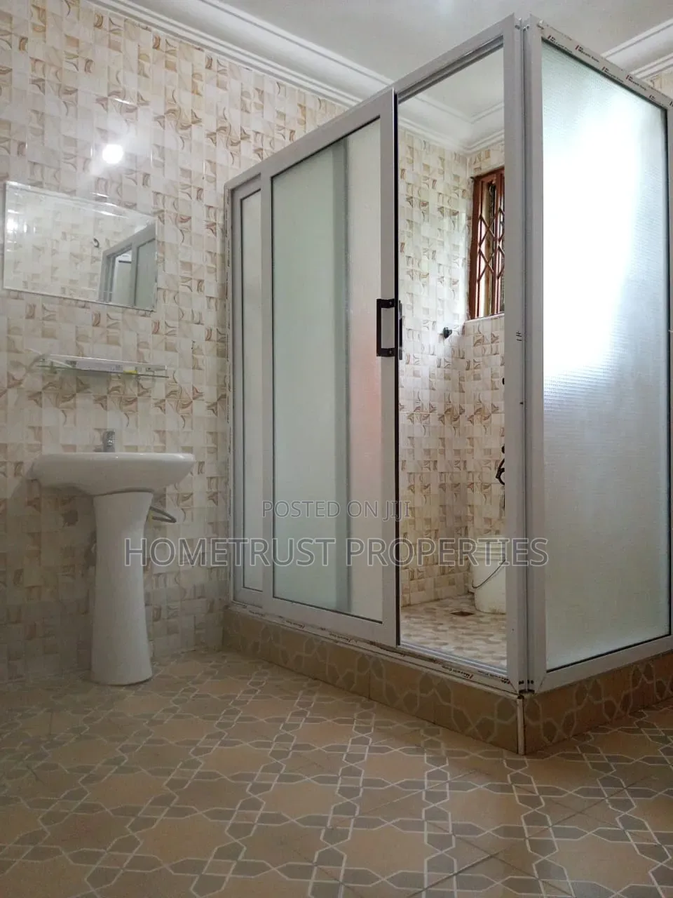 6bdrm Duplex in Pokuase Amanfrom for sale