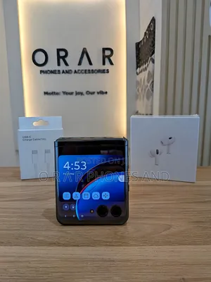 Motorola Razr (2023) 256 GB Black