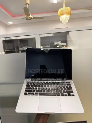Laptop Apple MacBook Pro 2015 8GB Intel Core i5 SSD 256GB