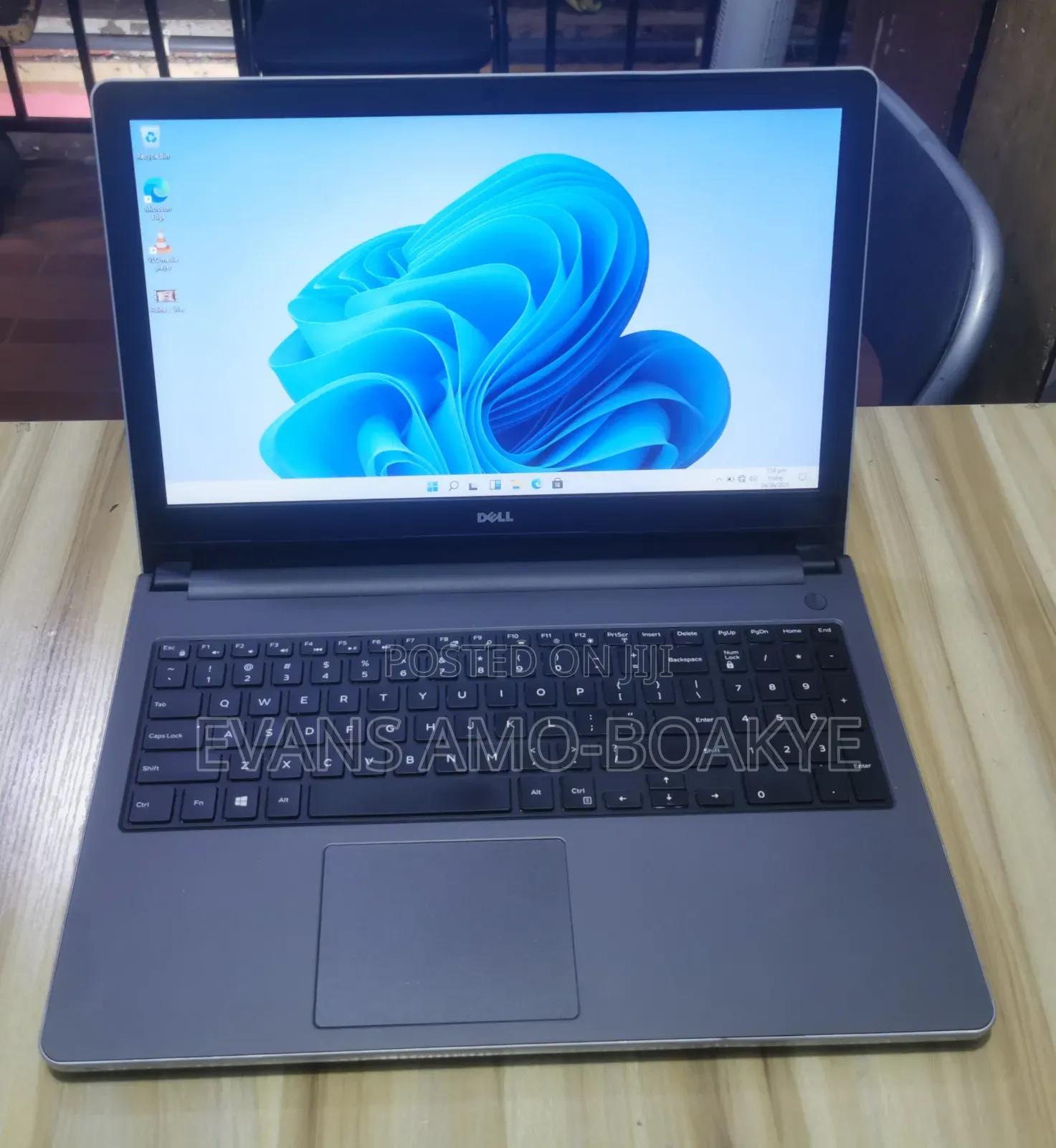 Laptop Dell Inspiron 5558 8GB Intel Core i5 HDD+SSD 320GB