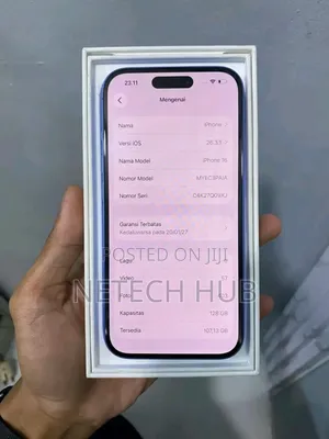 New Apple iPhone 16 128 GB Blue