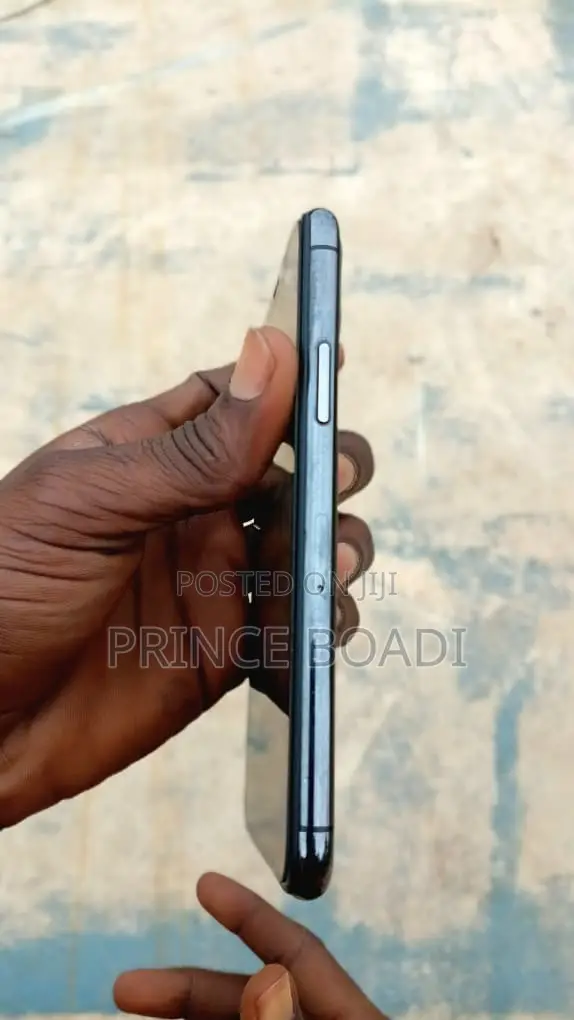 Apple iPhone 11 Pro 256 GB Gray