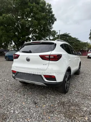 MG ZS 2019 White