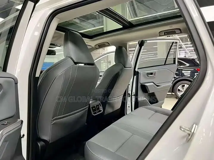 New Toyota RAV4 2025 White