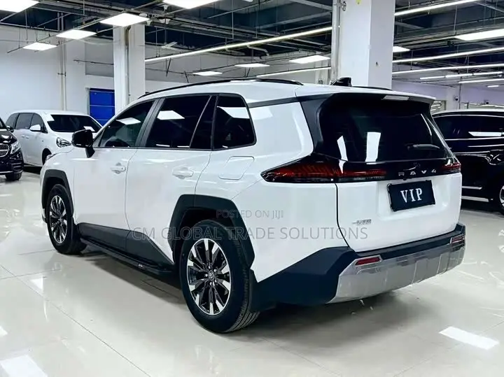 New Toyota RAV4 2025 White