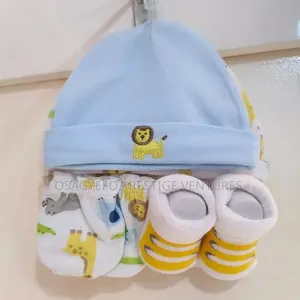 Hudson Baby 4set Hat,Sock Mittens