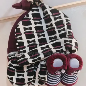 Hudson Baby 4set Hat,Sock Mittens