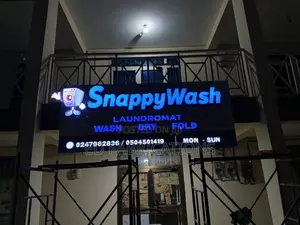 Snappywash Signage