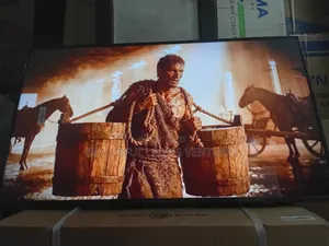 Samsung 43-Inch Smart Television – Perfect for Any Space