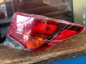Hyundai Santa Fe 2018, 2018 Taillight Normal