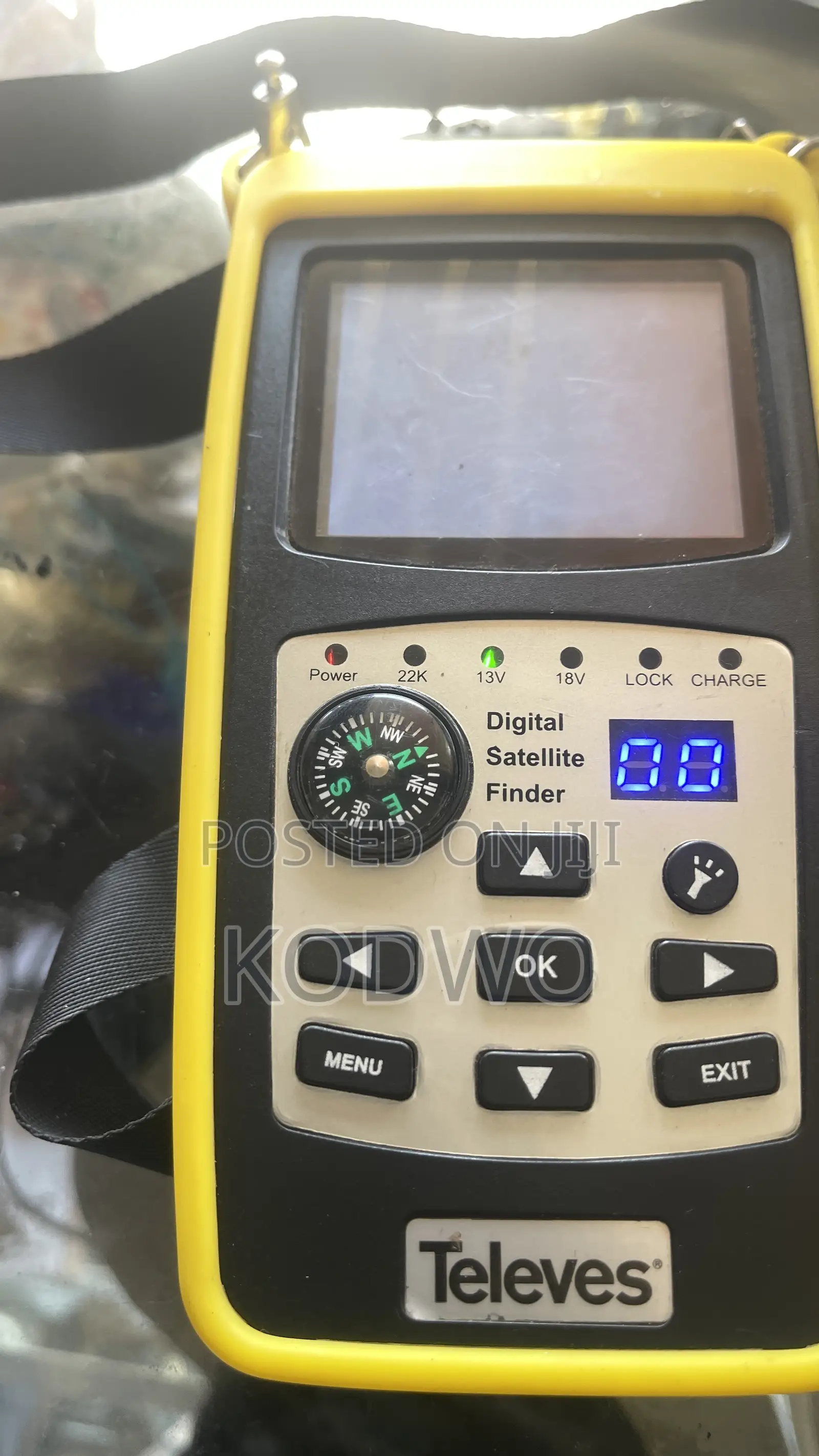 Installation Satellite Machine With Charger