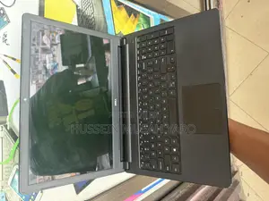 Laptop Dell Inspiron 15 5566 4GB Intel Core i3 SSD 128GB