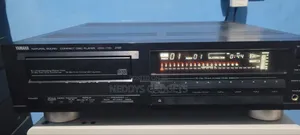 Yamaha CDX-1100 -- One of the Best Cd Players Ever Made
