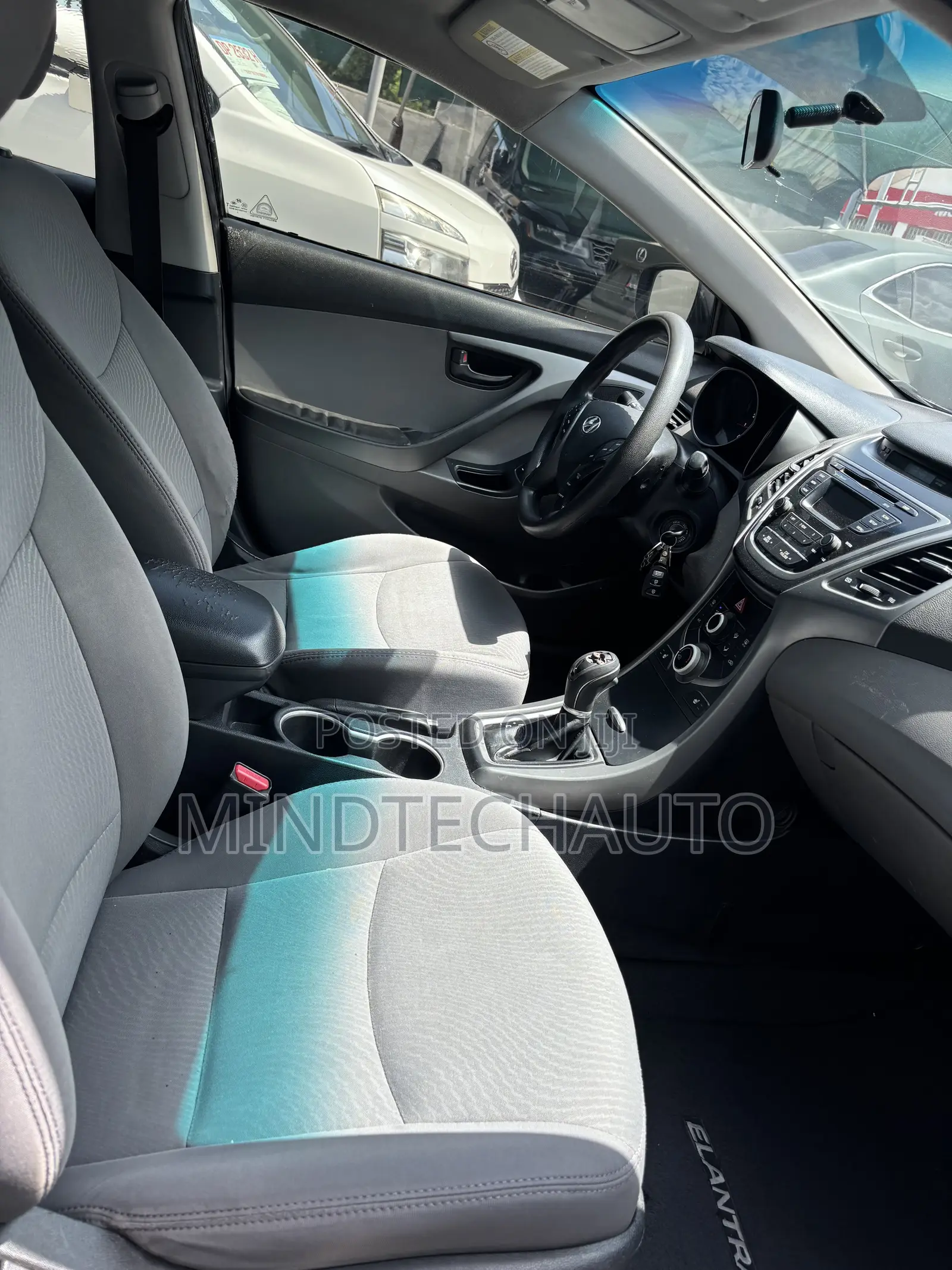 Hyundai Elantra Limited 4dr Sedan (1.8L 4cyl 6A) 2015 Black