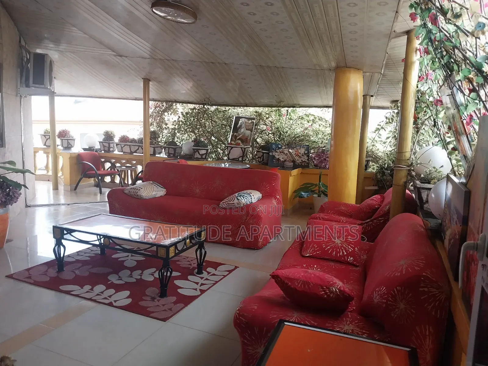 Gratitude:Presidential Suite-1brm+Sit-Out Lounge Ghc600 Per Day:2guest