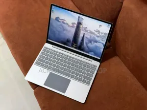 New Laptop Microsoft Surface Laptop Go 2 8GB Intel Core i5 SSD 256GB