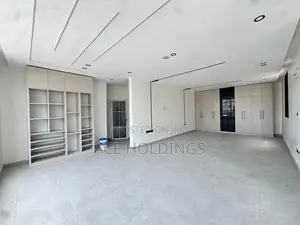 5bdrm Mansion in East Legon Hills for sale