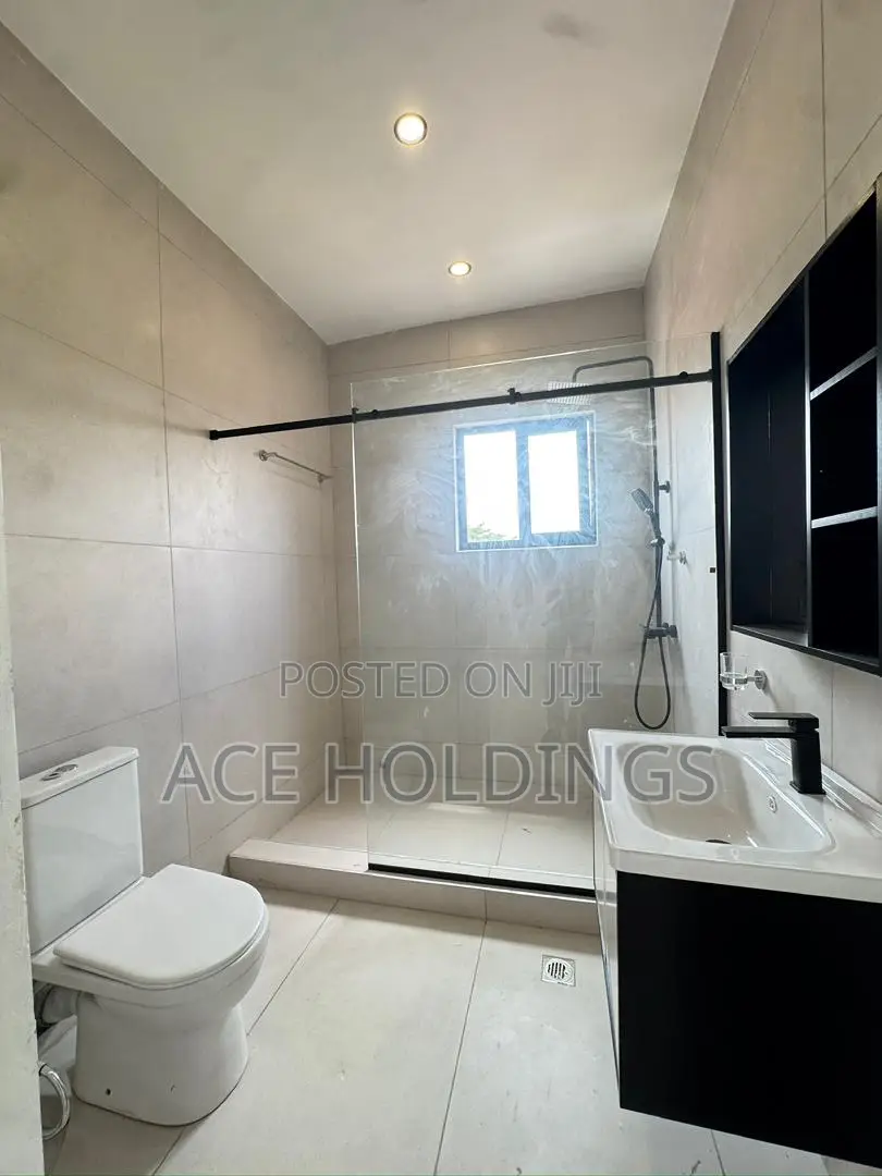 5bdrm Mansion in East Legon Hills for sale