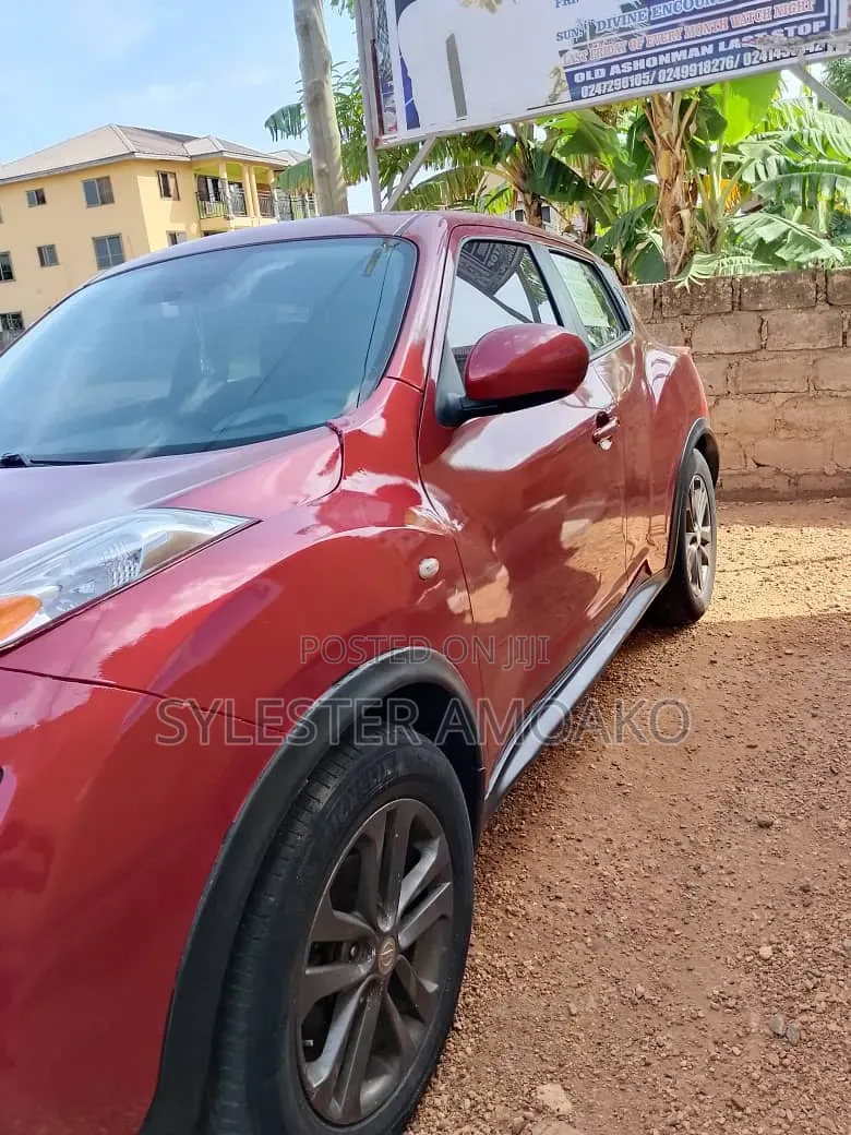Nissan Juke 2015 Red