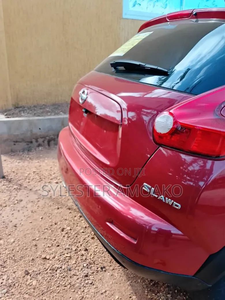 Nissan Juke 2015 Red