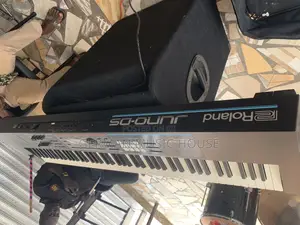 Juno-Ds Synthesizer 88keys