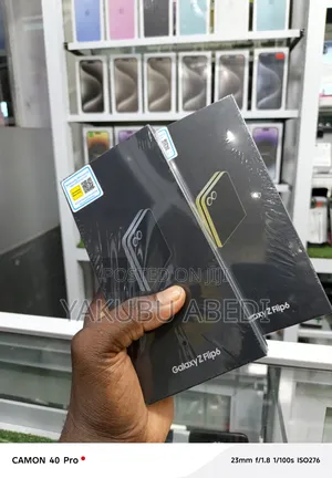 New Samsung Galaxy Z Flip6 256 GB Rose Gold