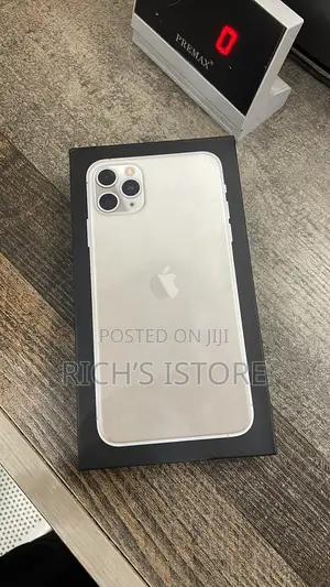 New Apple iPhone 11 Pro Max 64 GB Silver