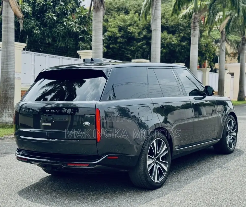 Land Rover Range Rover SV 2024 Black